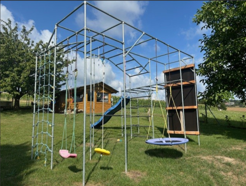 Cali-Cube-Maxi-Spielplatz-Klettergeruest