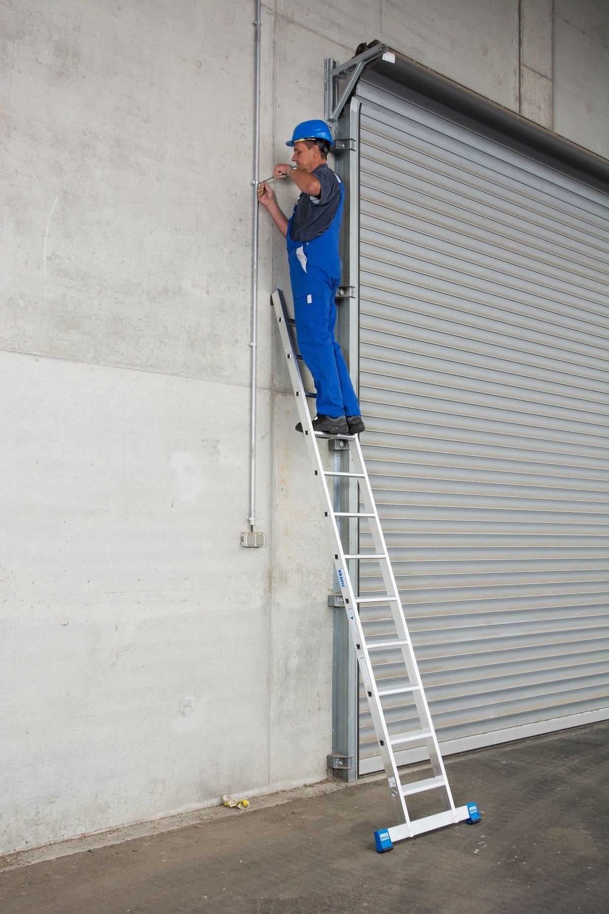 Leiter ZK-K000 Stufen-Anlege-Leiter einteilig 6-15 Stufen/Arbeitshöhe 2,7-4,8Meter
